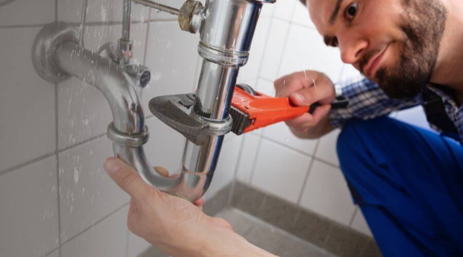 Professional Tankless Water Heater Installation in Saint Onge, SD